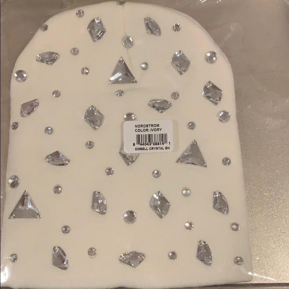White stone hat - Picture 2 of 8